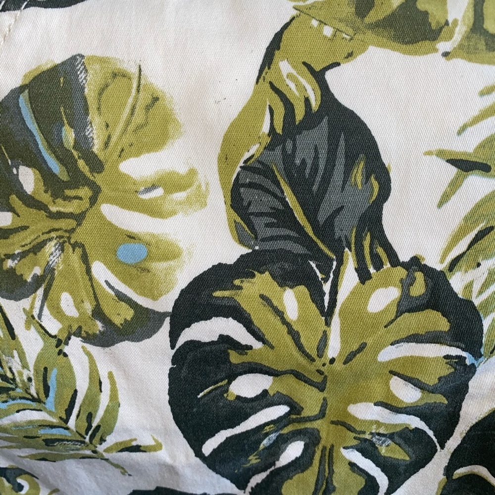 UNIONBAY Tropical Palm Leaf Print Shorts Size 16 Natural Off-white, Green - Picture 4 of 10